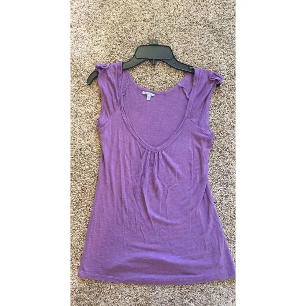 Charlotte Russe ~ Women's X-Small ~ Sleeveless Top - Picture 1 of 3